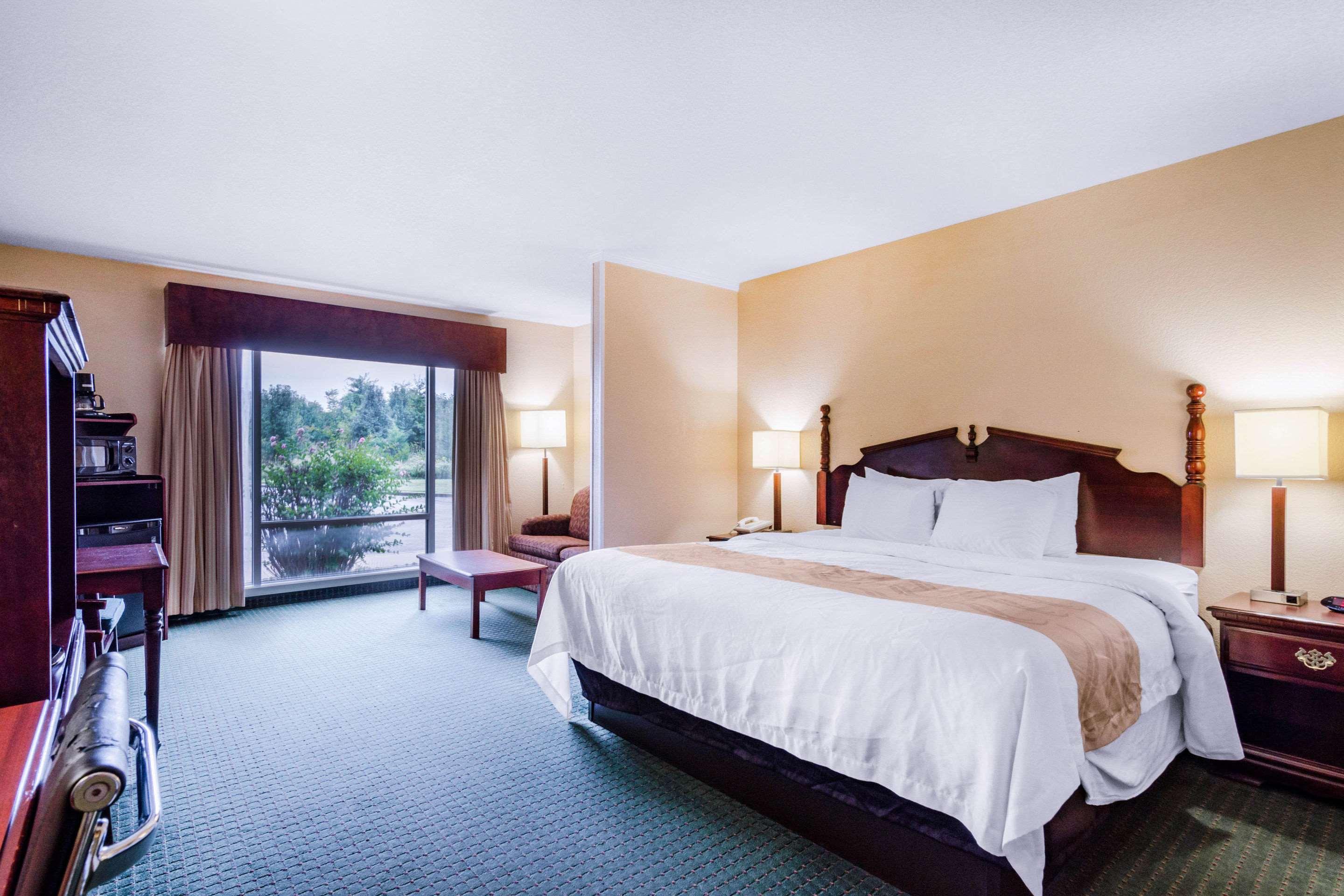 Quality Inn & Suites Carthage Εξωτερικό φωτογραφία