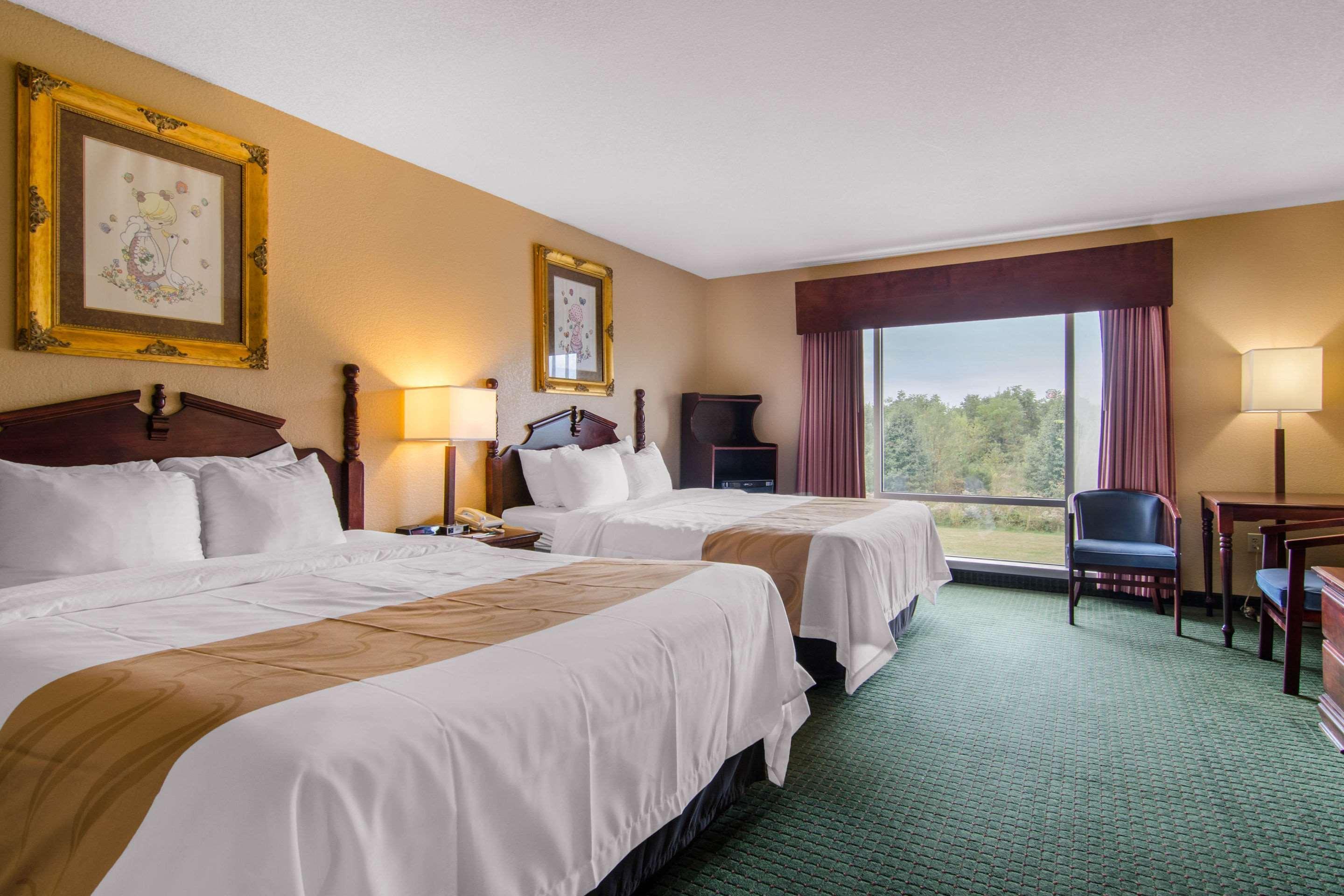 Quality Inn & Suites Carthage Εξωτερικό φωτογραφία