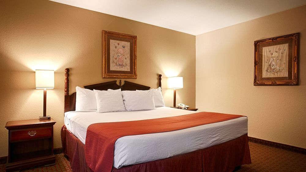Quality Inn & Suites Carthage Εξωτερικό φωτογραφία