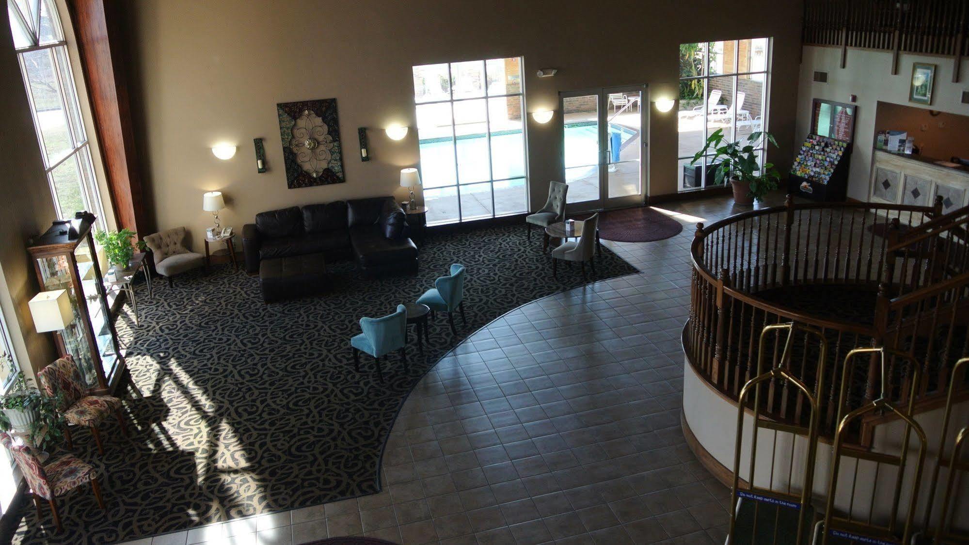 Quality Inn & Suites Carthage Εξωτερικό φωτογραφία