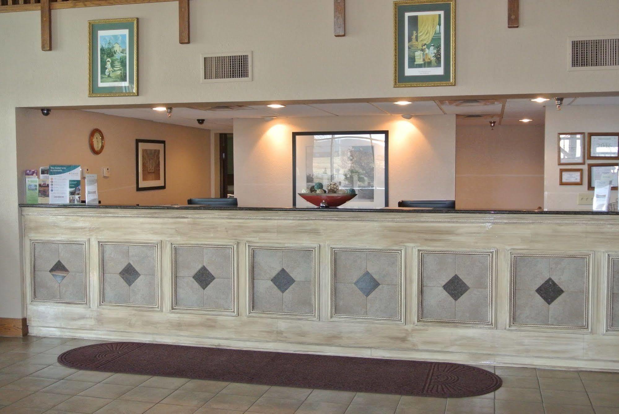 Quality Inn & Suites Carthage Εξωτερικό φωτογραφία